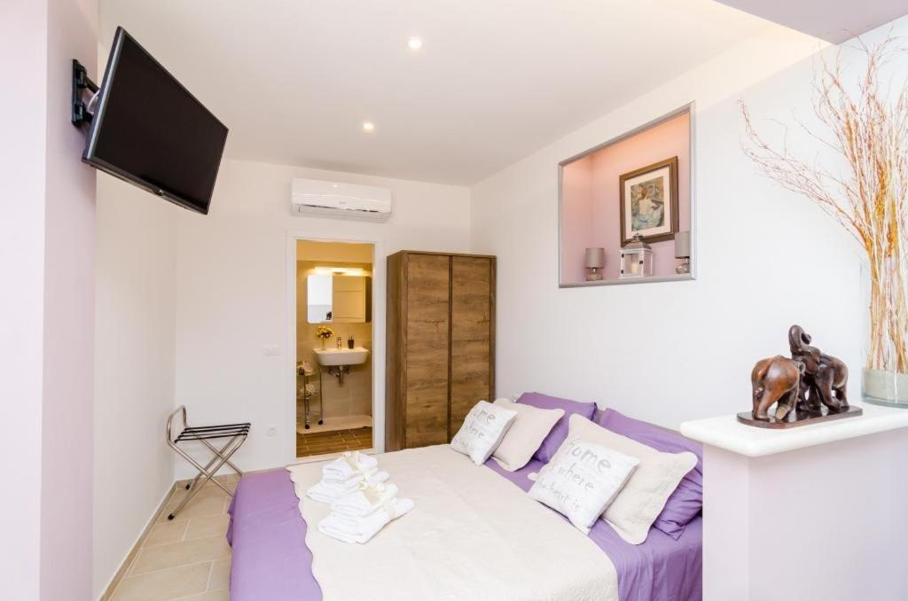 Apartment & Room Lady O ดูบรอฟนิก ภายนอก รูปภาพ